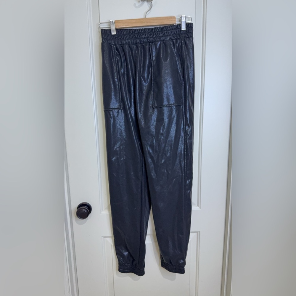 Shiny Black Jogger Pants Pebbled